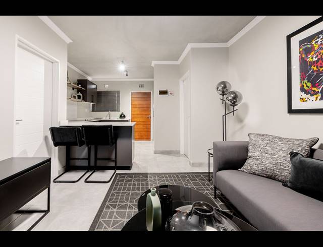 2 BEDROOM APARTMENT FOR SALE IN SINOVILLE